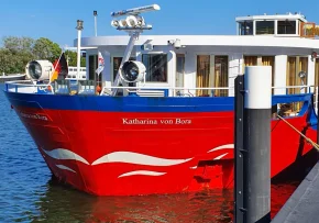 Schiff Katharina von Bora | Foto: Birgit Arndt / fundus-medien.de